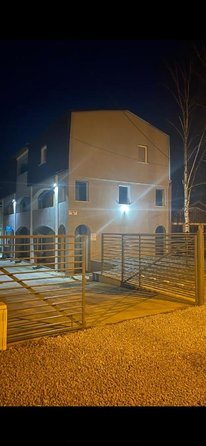 Jokai Apartments Nr9, Code Entry Сфынту-Георге Экстерьер фото